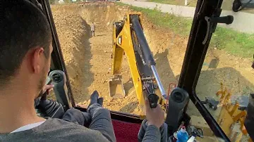 CAT 432F BEKO LODER  in Cab View