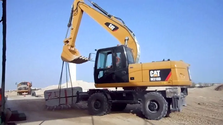 Caterpillar M318D
