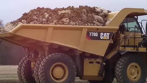 Off-Highway Trucks CAT® 770G 772G Introduction