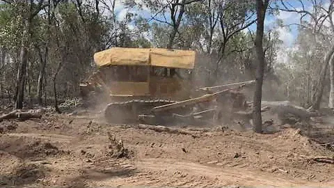 1985 CATERPILLAR D6D CRAWLER DOZER