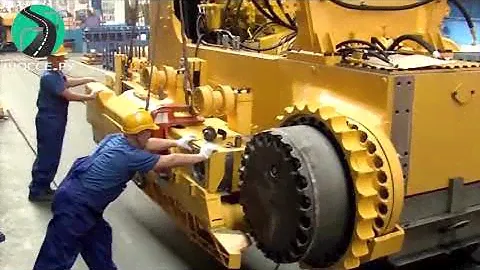 Невероятный сверхмощный бульдозер экскаватор CAT KOMATSU Технология производства и сборки