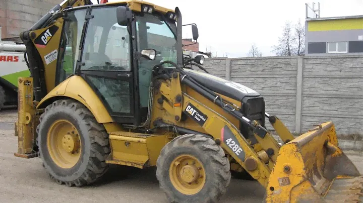 экскаватор-погрузчик Caterpillar 428E
