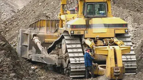 Caterpillar  D11 Dozer