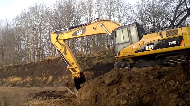 Гусеничный экскаватор Cat 325D