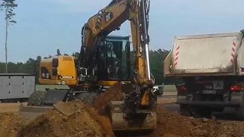 Аренда колесного  экскаватора,  CAT 318D