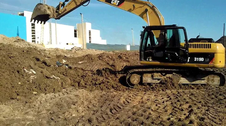 СпецТехСтрой экскаватор Caterpillar 319 D