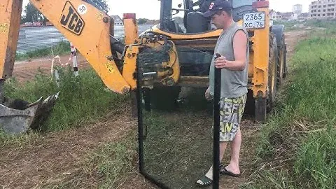 🚜Разбили заднее стекло(триплекс) на JCB 4CX🔨🔧Замена и вклейка закаленного(сталинитовое)стекла👍