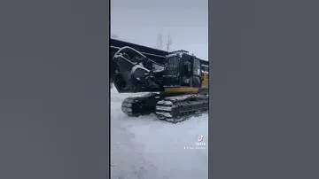 КБУРГ-16 на базе экскаватора Caterpillar