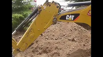 Экскаватор-погрузчик CAT 428