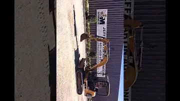 2004 CATERPILLAR 302.5 MINI EXCAVATOR