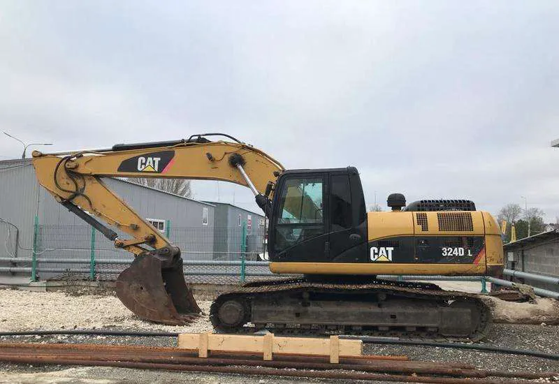 Гусеничный экскаватор Caterpillar 324 DL 2012-0